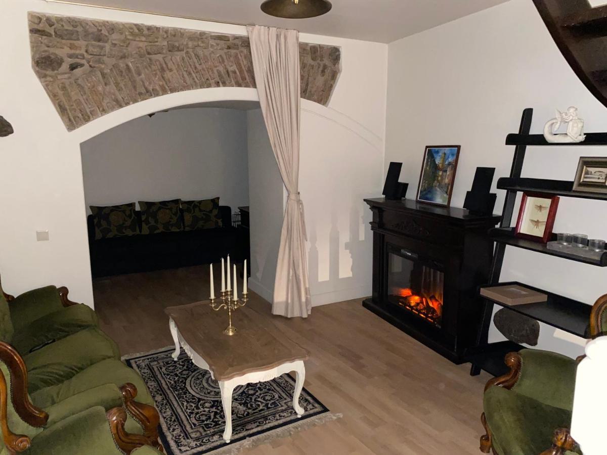 Exclusive Gaono Apartment In The Heart Of Old Town Vilnius Eksteriør bilde